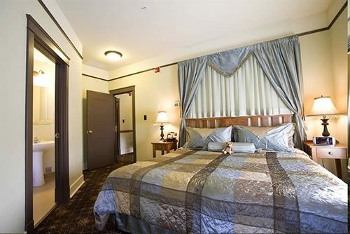 Hôtel Selkirk à Edmonton Extérieur photo